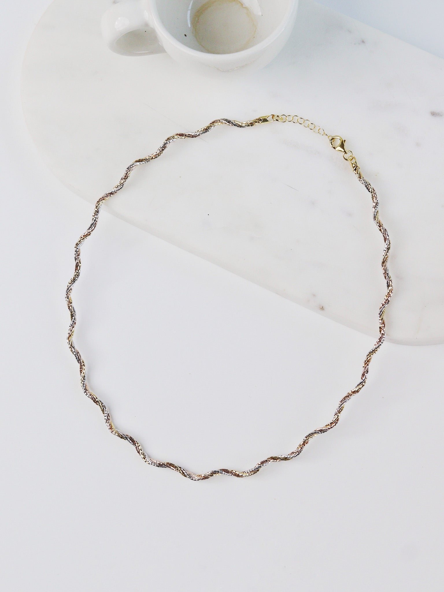 Golden Wave Luxe Chain