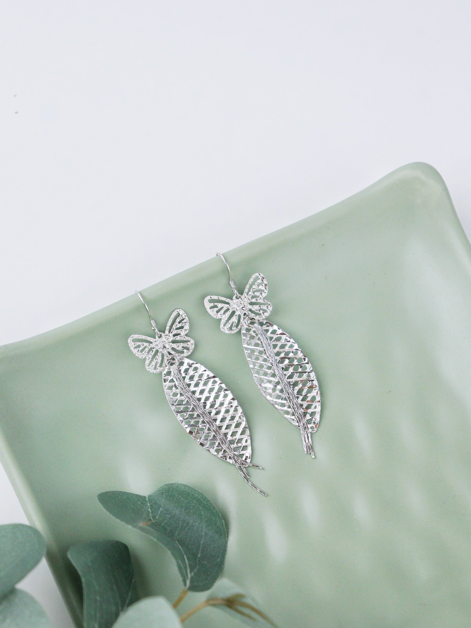Silverwing Leaf Drops