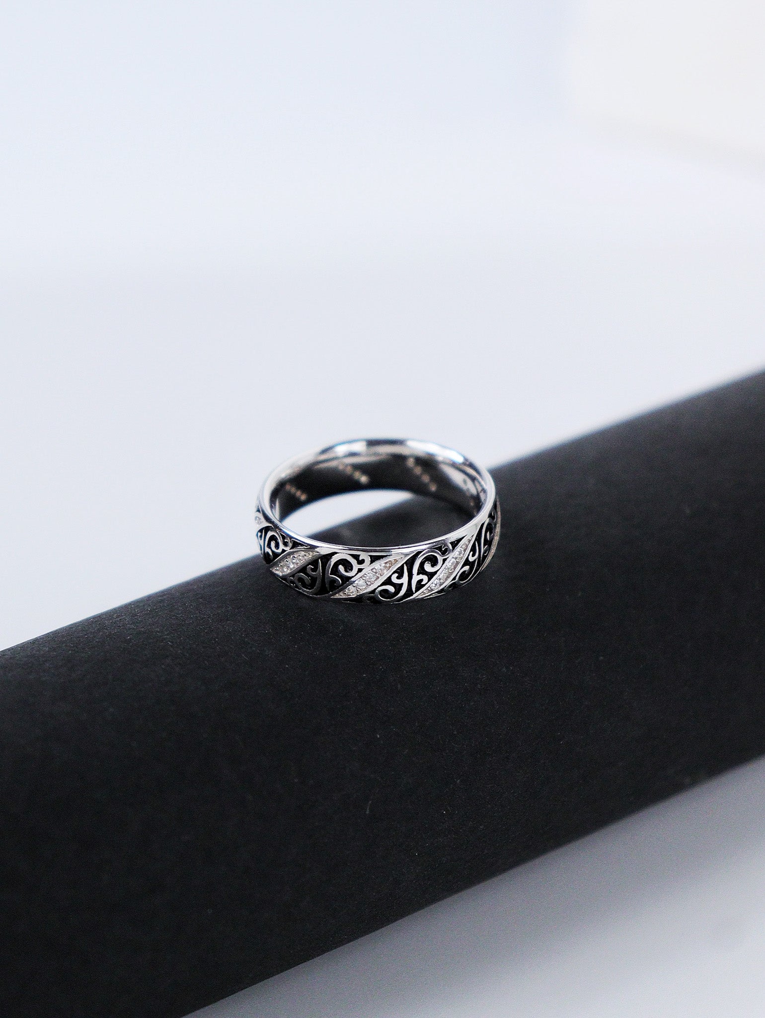 The "Celtic Sparkle" Ring